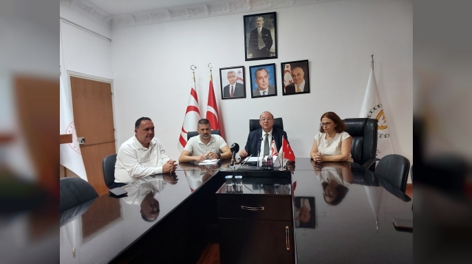 Ayia Napa’da saldırıya uğrayan Kıbrıslı Türk… Dinçyürek: “Hayati tehlikesi mevcut. Durumu ağır ve çok ciddi”