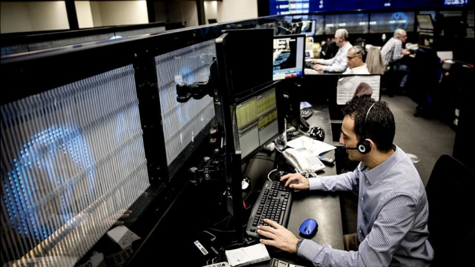 Borsa haftaya rekorla başladı