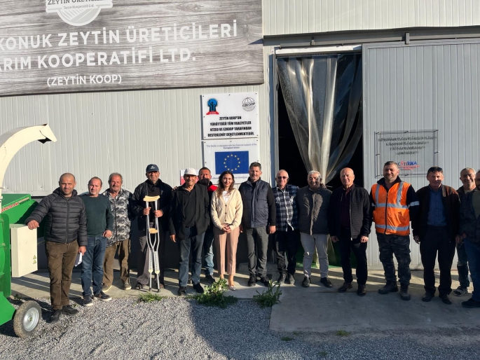 Büyükkonuk’ta aşıcılık ve budama kursu başladı