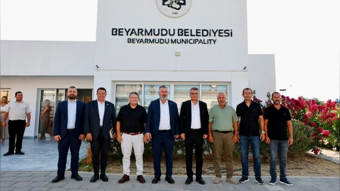 Cumhurbaşkanı Erhürman, Beyarmudu Belediyesi ile Dörtyol, Korkuteli ve Güvercinlik’i ziyaret etti