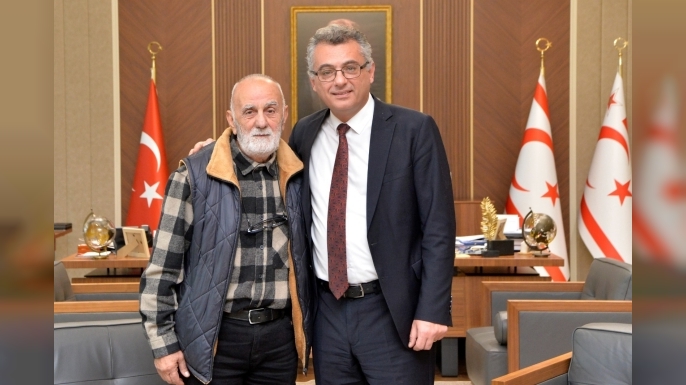 Cumhurbaşkanı Erhürman, Sıla 4'ün üyesi Ferahzad Gürsoy ile görüştü