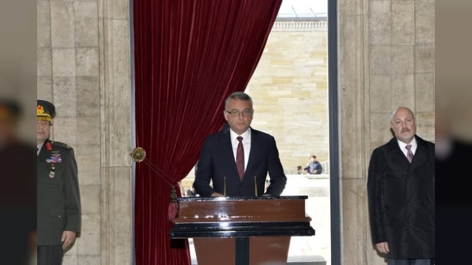 Cumhurbaşkanı Tufan Erhürman Anıtkabir’i ziyaret etti