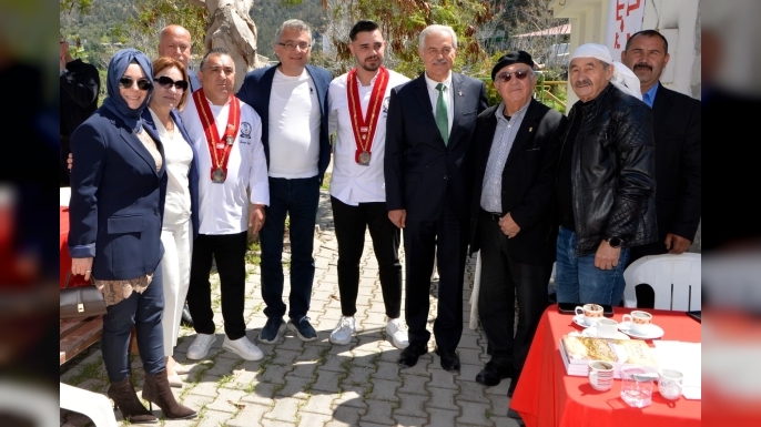 Cumhurbaşkanı Tufan Erhürman Tatlısu Ot Kültür Festivali'ne katıldı