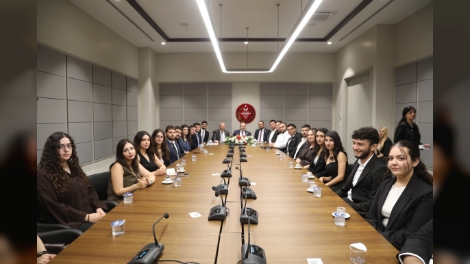 Cumhuriyet Meclisi’nde gençlerle toplantı yapıldı
