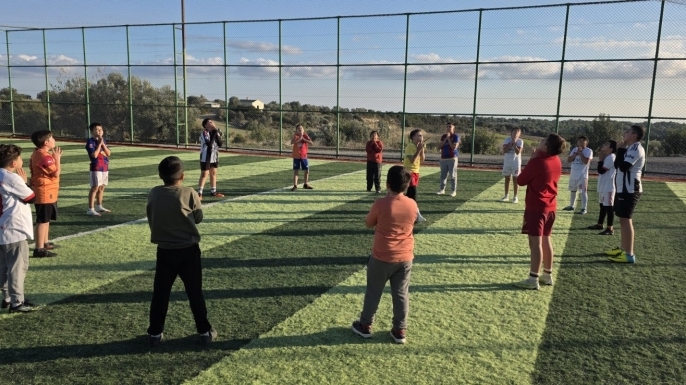 Derince Kültür Evi Futbol Kursları devam ediyor