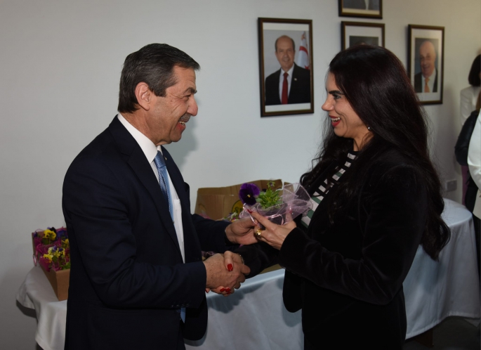 Dışişleri Bakanı Ertuğruloğlu kadın çalışanları ile bir araya geldi