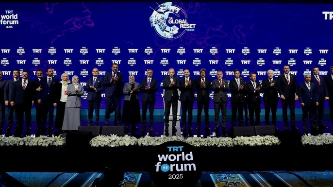 Dışişleri Bakanı Tahsin Ertuğruloğlu, 9. TRT World Forum’a katıldı