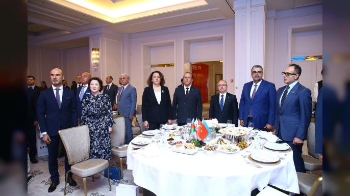 Dünya Türk İş Konseyi, iş insanları ve devlet yetkililerini Bakü'de buluşturdu: Etkinliğe Fikri Ataoğlu da katıldı