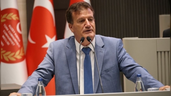 Erhan Arıklı,