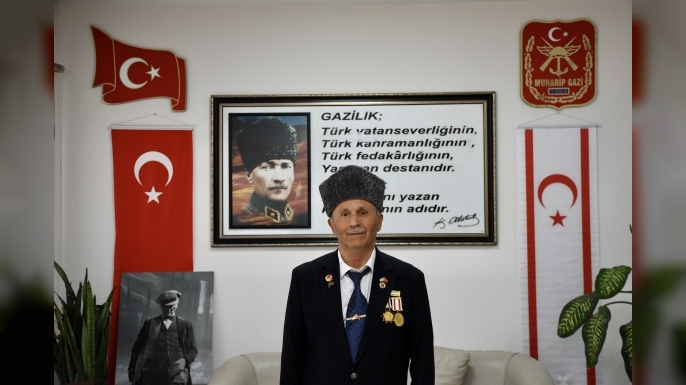 Gazi Muzaffer Gülbüz Kıbrıs'taki tarihi heyecanı unutamıyor