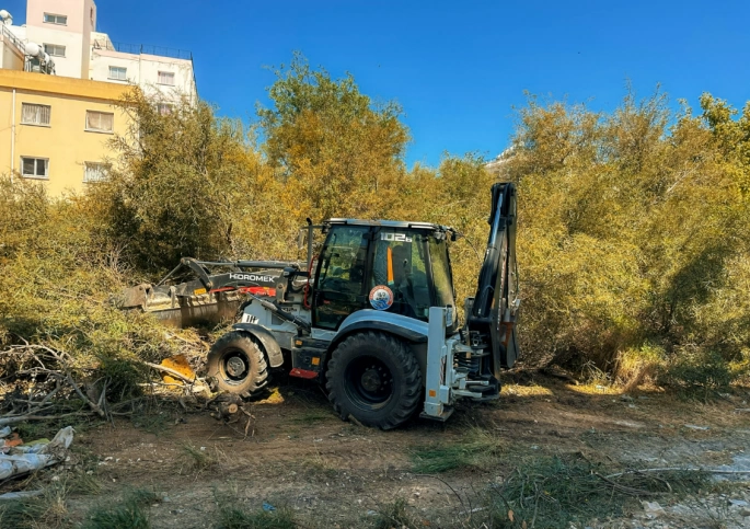 Gazimağusa belediyesi Dumlupınar’daki metruk bina için gerekli adımları attı