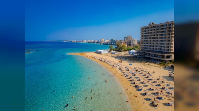 Gazimağusa Belediyesi plajları yenilendi