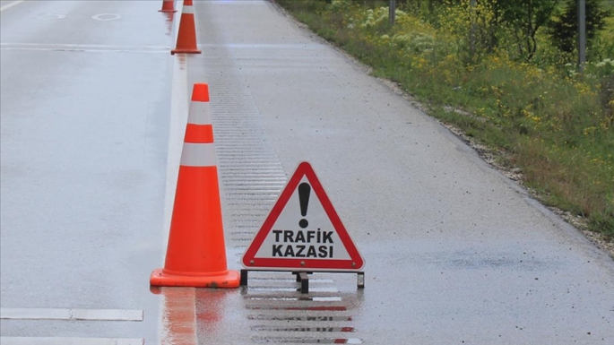 İki trafik kazası… İki kişi yaralandı, bir köpek telef oldu