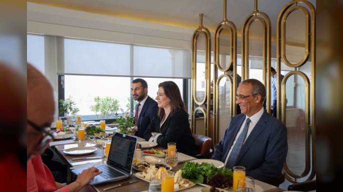 İncirli, gazetecilerle bir araya geldi