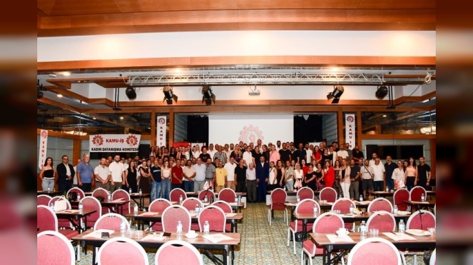 Kamu-İş “TİS Yasası ve Uygulamaları” panel dizisinin üçüncüsünü Gazimağusa'da gerçekleştirdi