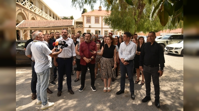 Kamuda örgütlü üç sendikada hükümete seslendi: