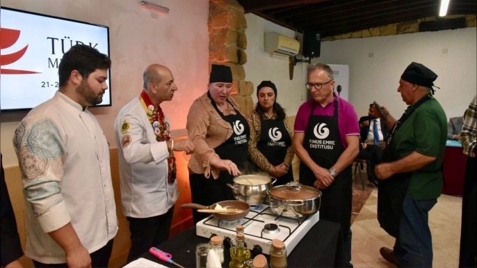 Lefkoşa’da yabancı öğrencilere yönelik “Türk Mutfağı Yemek Atölyesi” düzenlendi