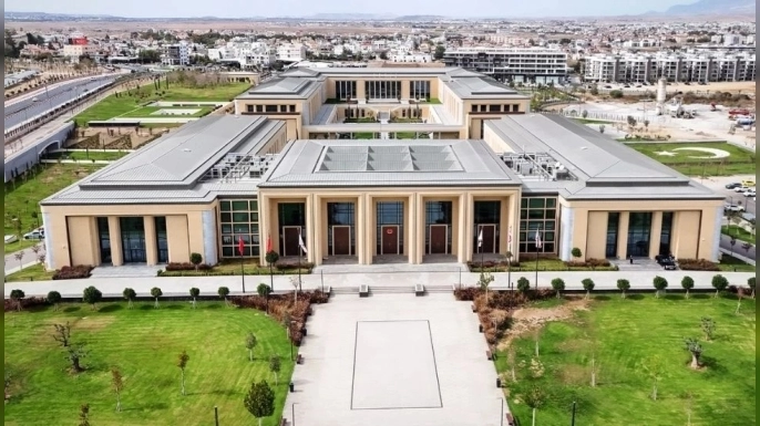 Meclis Genel Kurulu yarın “Toplum Güvenliği” gündemiyle olağanüstü birleşim gerçekleştirecek.