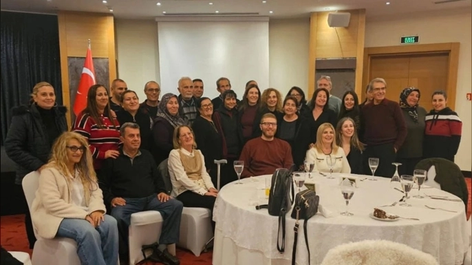 MS Derneği yeni yıl yemeği düzenledi