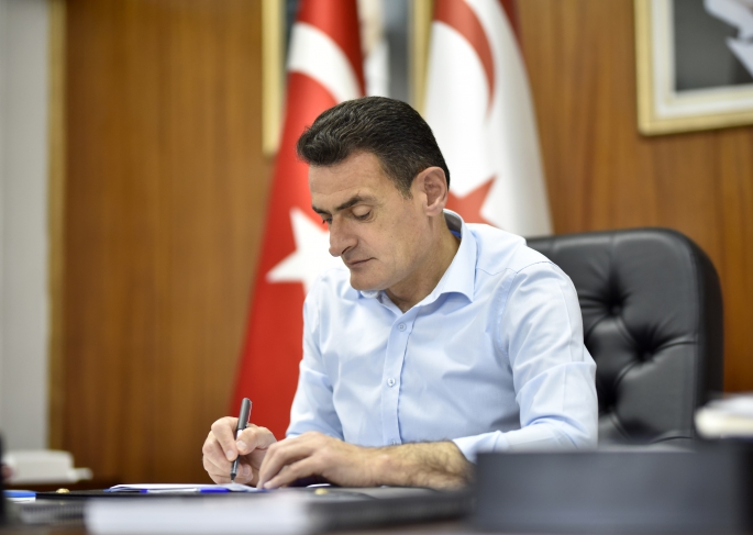 Oğuz gazeteci-yazar Ergüçlü’nün vefatı nedeniyle taziye mesajı yayımladı