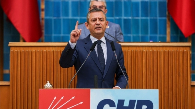 Özgür Özel, yeniden CHP TBMM Grup Başkanı seçildi