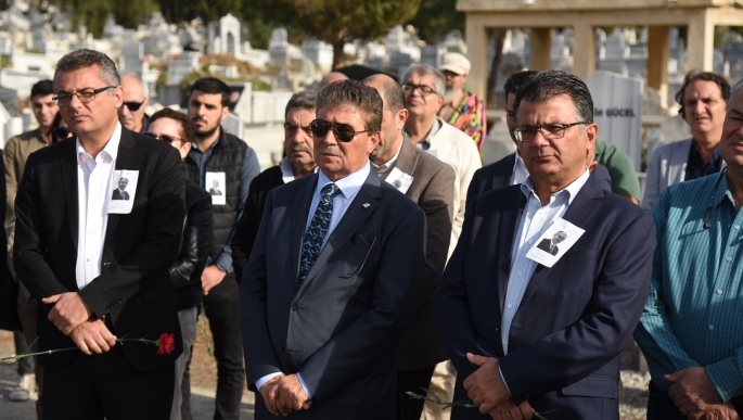 Özker Özgür mezarı başında anıldı