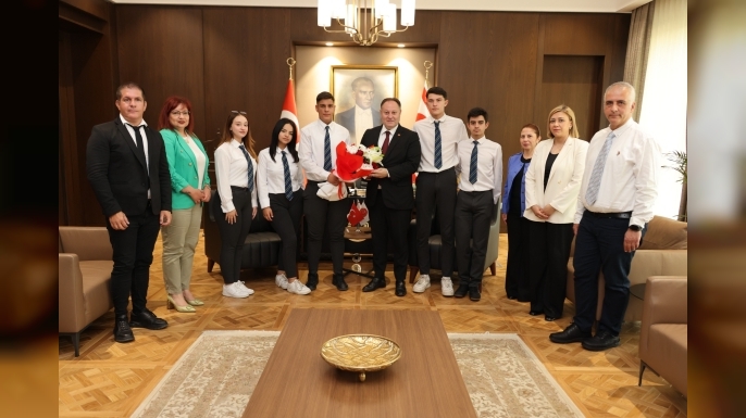 Öztürkler: “Özgürlüğü, bağımsızlığı ve Kıbrıs Türk halkını savunmaya devam edeceğiz”