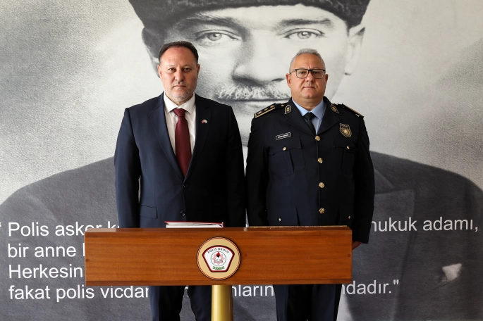 Öztürkler:Polis halkın güvenliğinin ve huzurunun teminatıdır