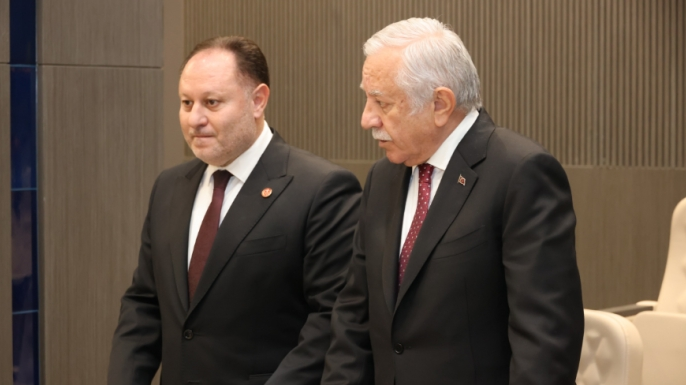 Öztürkler, TBMM heyetini kabul etti