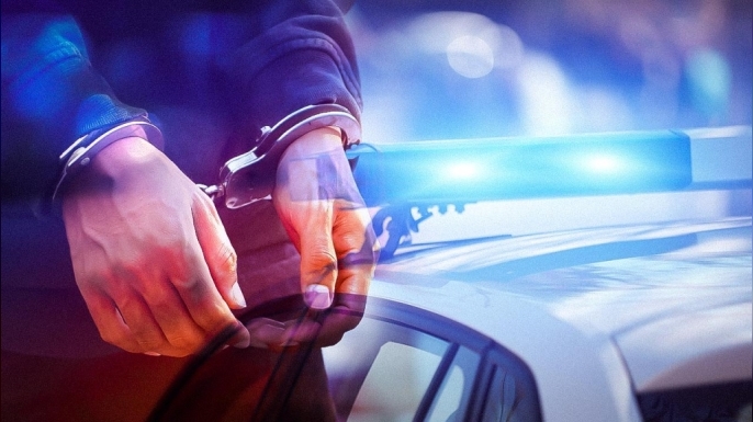 Polis haberleri... Sarhoş olup rahatsızlık yaratan 4 kişi tutuklandı