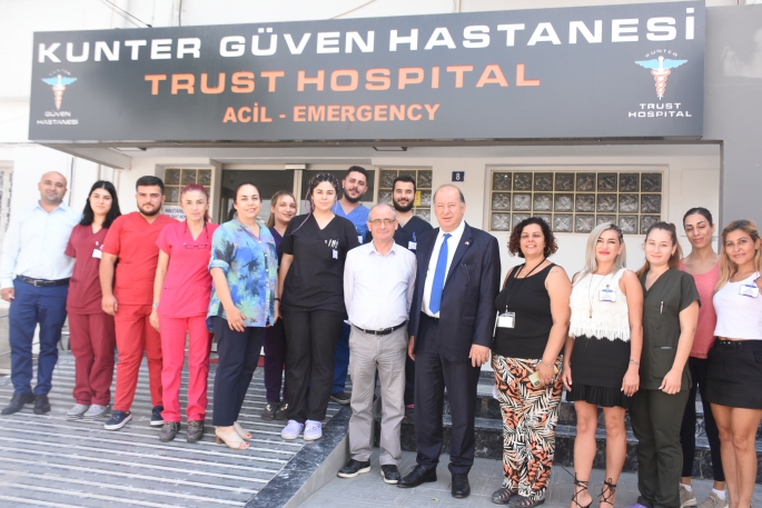 Sağlık Bakanı Dinçyürek, Gazimağusa’daki bazı özel hastaneleri ziyaret etti