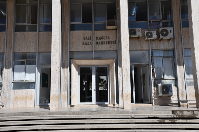 Sahte reçete soruşturmasında bir eczacı ve bir eczacı kalfasına ikişer gün ek tutukluluk