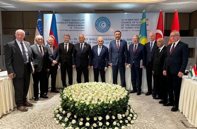 Tansel Fikri, Semerkant’taki TDT Aksakallar Konseyi Toplantısında KKTC’yi temsil etti