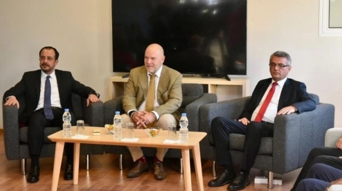 Tufan Erhürman ile Nikos Hristodulidis, Kayıp Şahıslar Komitesi laboratuvarını ziyaret etti