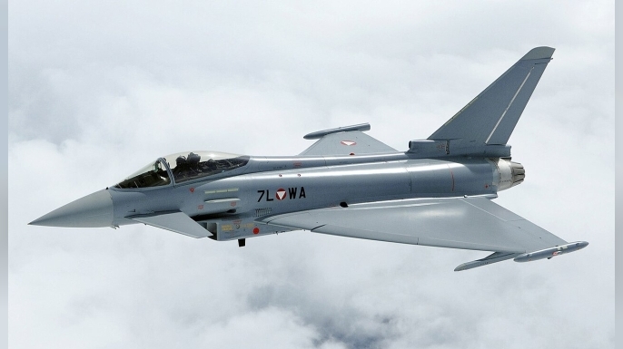 Türkiye ve İngiltere, Eurofighter destek sözleşmesi imzaladı