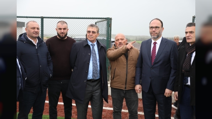Üstel: “İstikrar sürüyor, spor yatırımları tamamlanıyor”